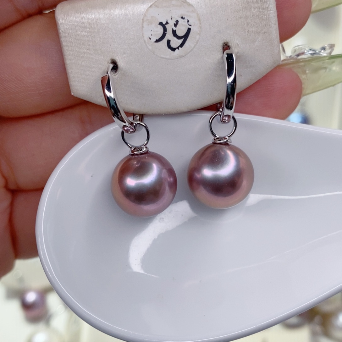 洛***淇银S925镶嵌淡水珍珠耳饰