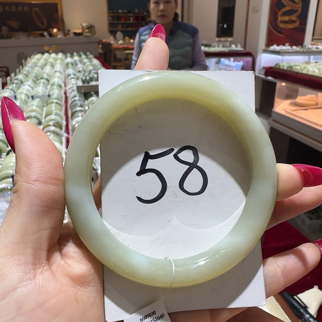 和田玉未镶嵌手镯929