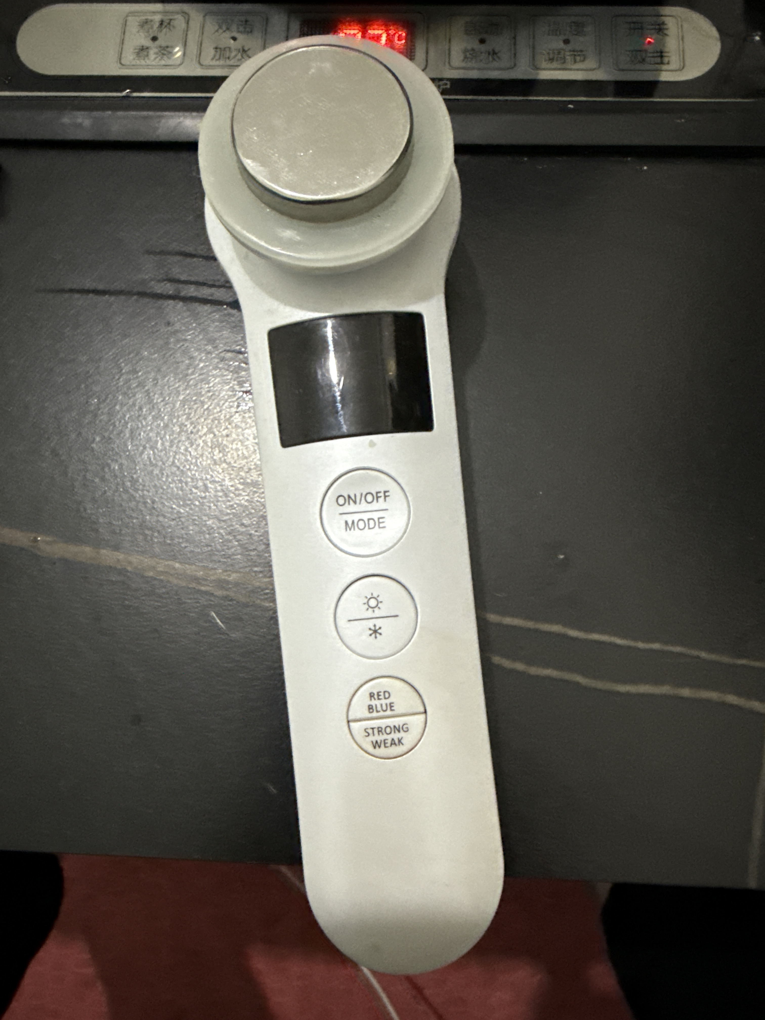 冷热导入仪红蓝光美容仪家用脸部提拉紧致嫩肤冷敷热敷清洁按摩仪