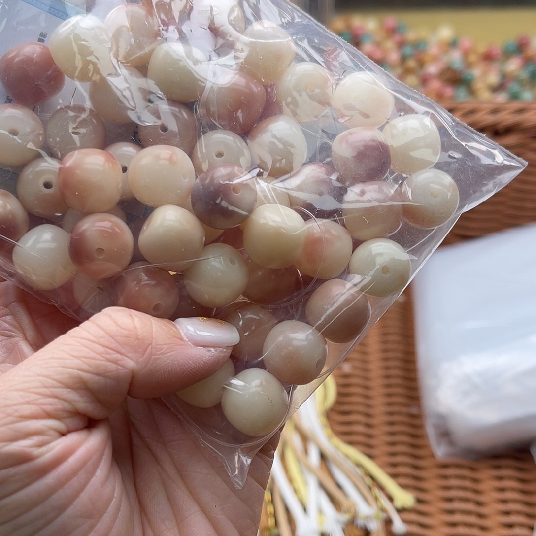 白玉菩提吊坠A/13mm/40颗