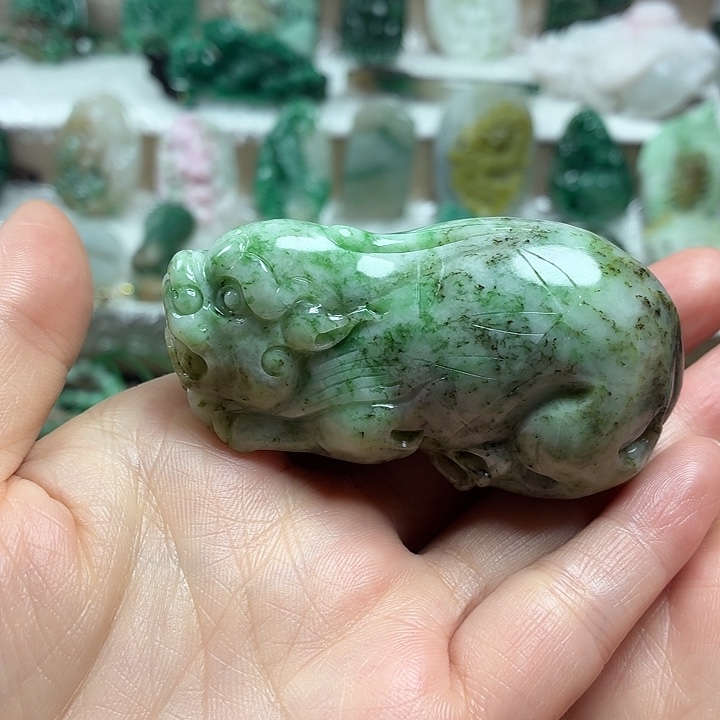 独山玉未镶嵌吊坠