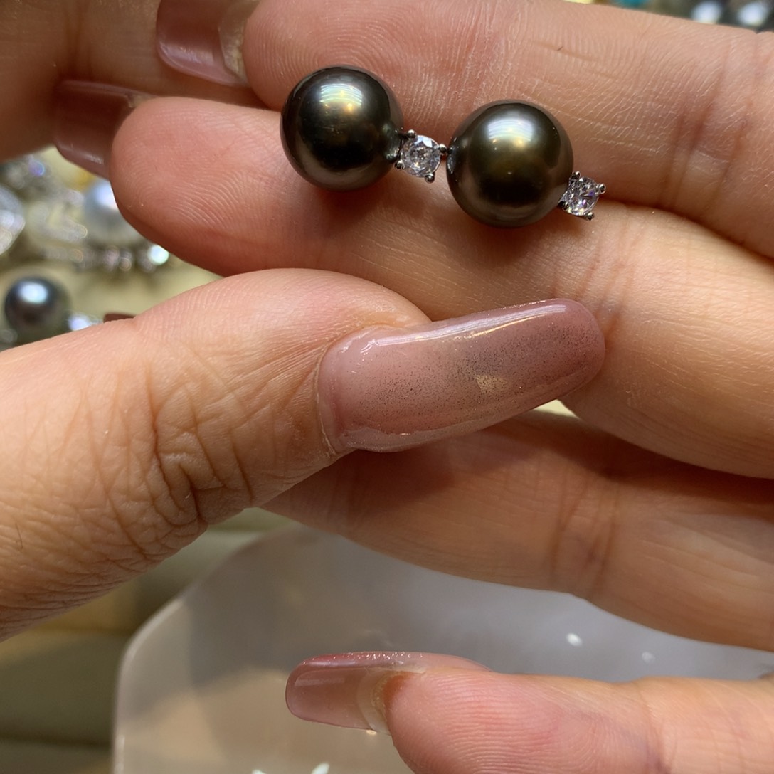 银S925镶嵌耳饰海水珍珠