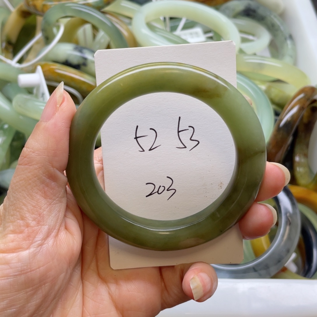 未镶嵌蛇纹石玉手镯