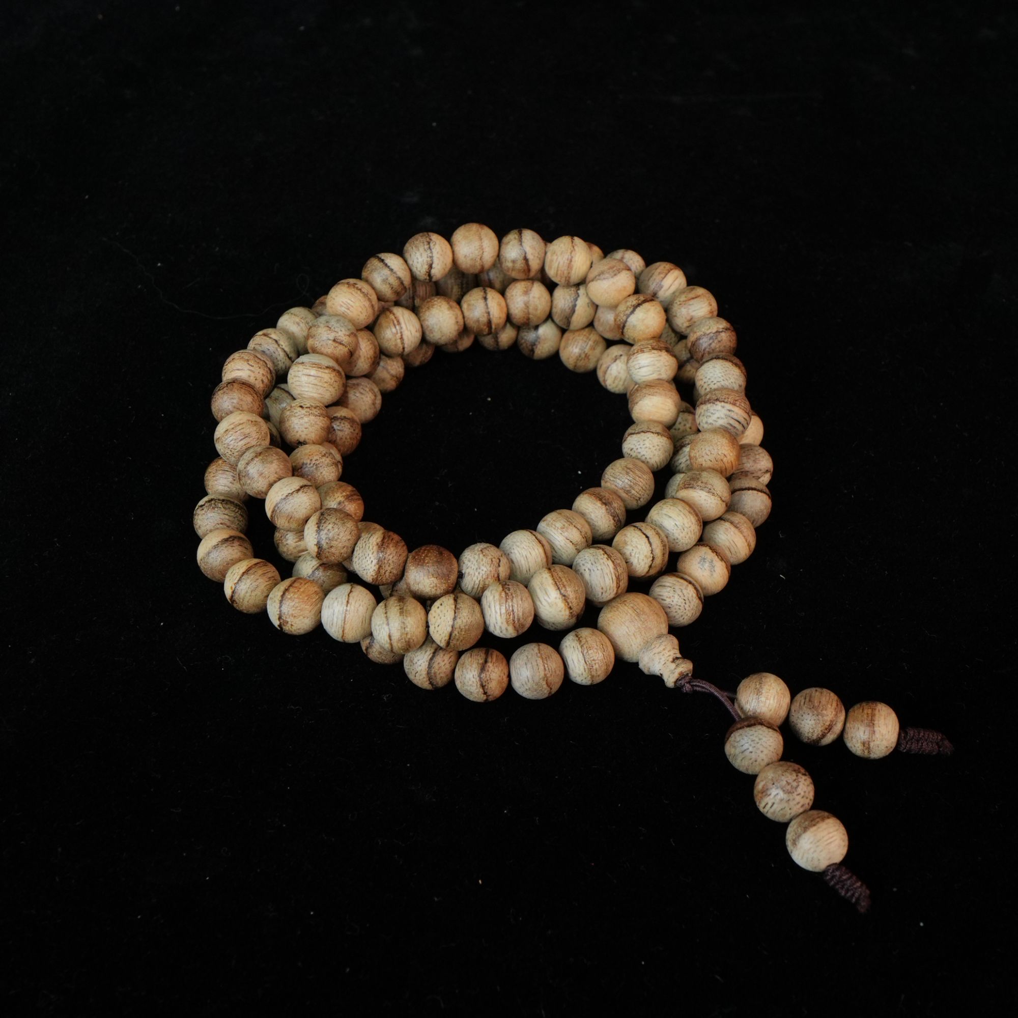 A5965 马来西亚沉香虎斑纹念珠 0.8x108 16.65g