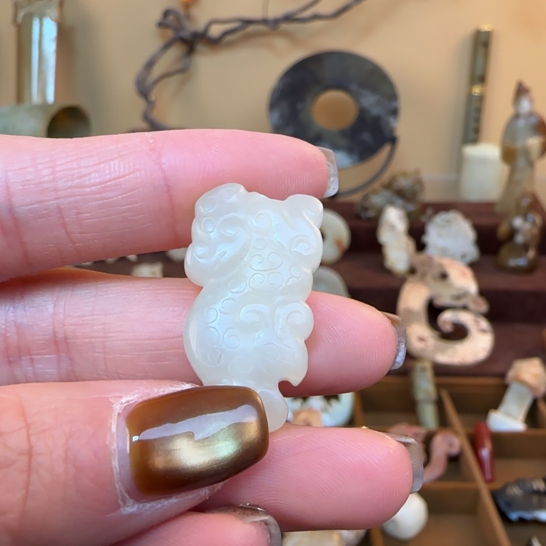 威***和田玉（糖玉）未镶嵌颈饰