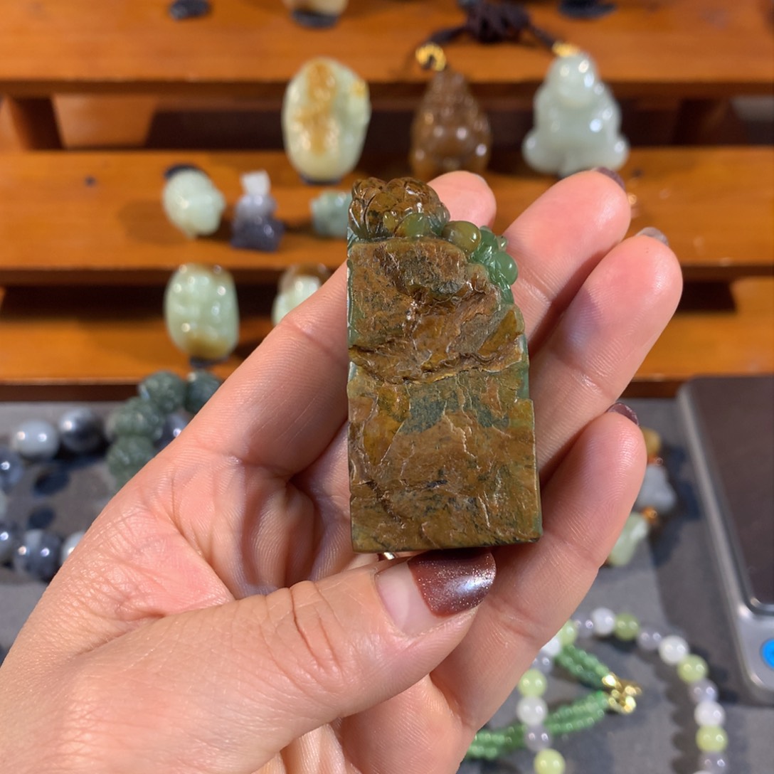 和田玉（糖玉）颈饰未镶嵌一*一