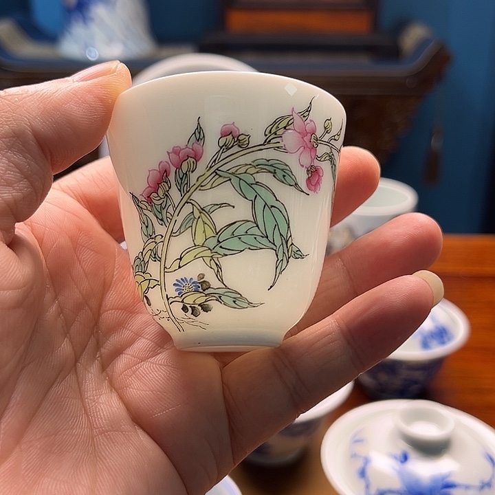 瓷片陶瓷艺术展厅展厅