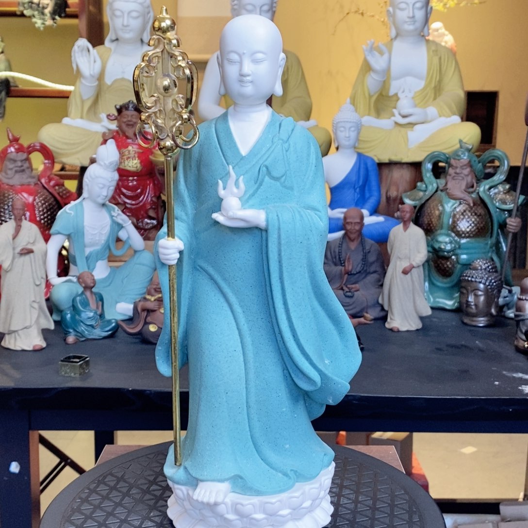 摆件陶瓷地藏摆件