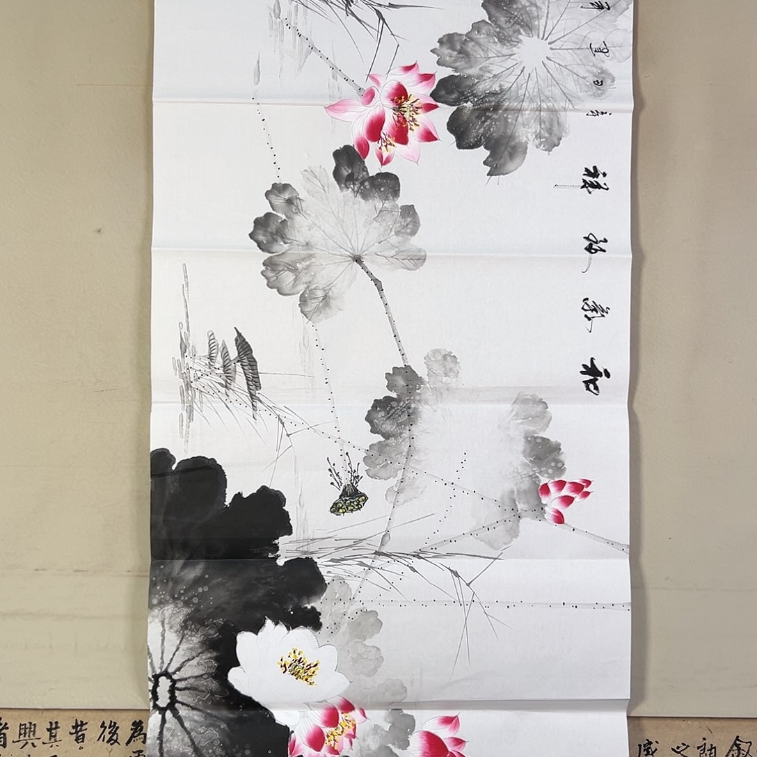 国画550 花鸟在此处飞翔也不太