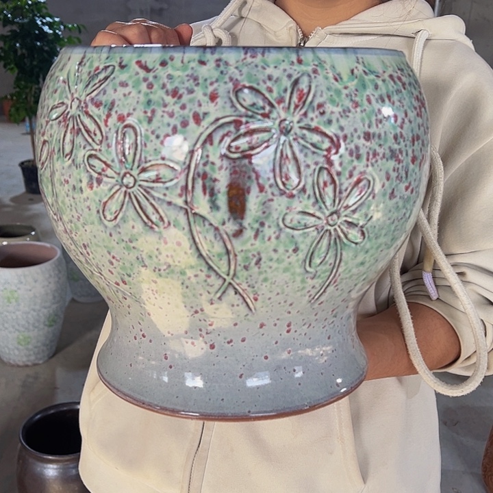 微瑕高度25厘米口径25厘米