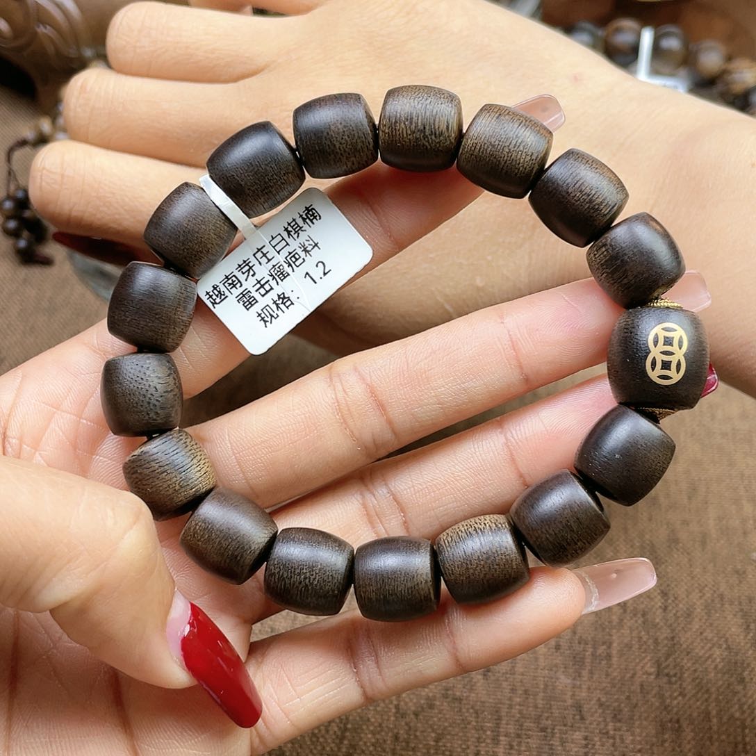 沉香手串秋***忆越南芽庄白奇楠雷击瘤疤料1.2