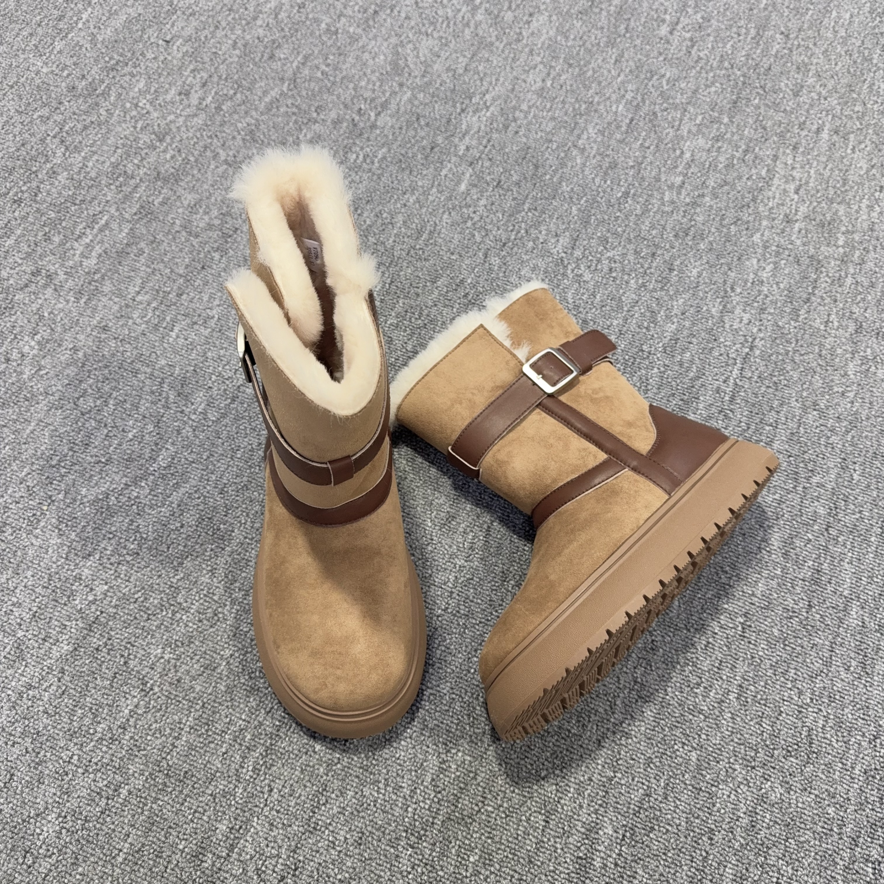 2025新品时尚休闲百搭小众ins减龄女款雪地鞋5552652