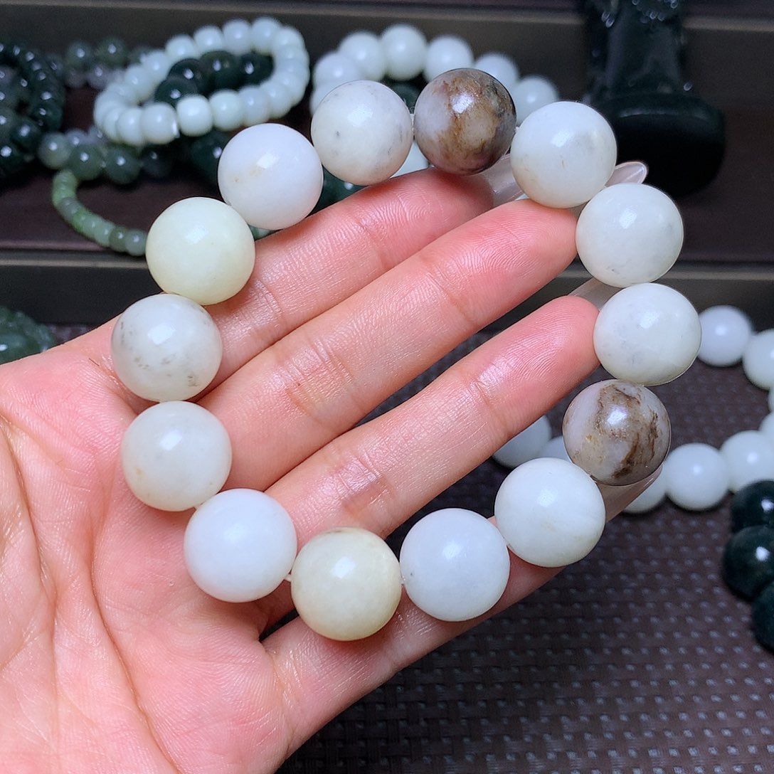 【闪购商品】手串未镶嵌和田玉卡16