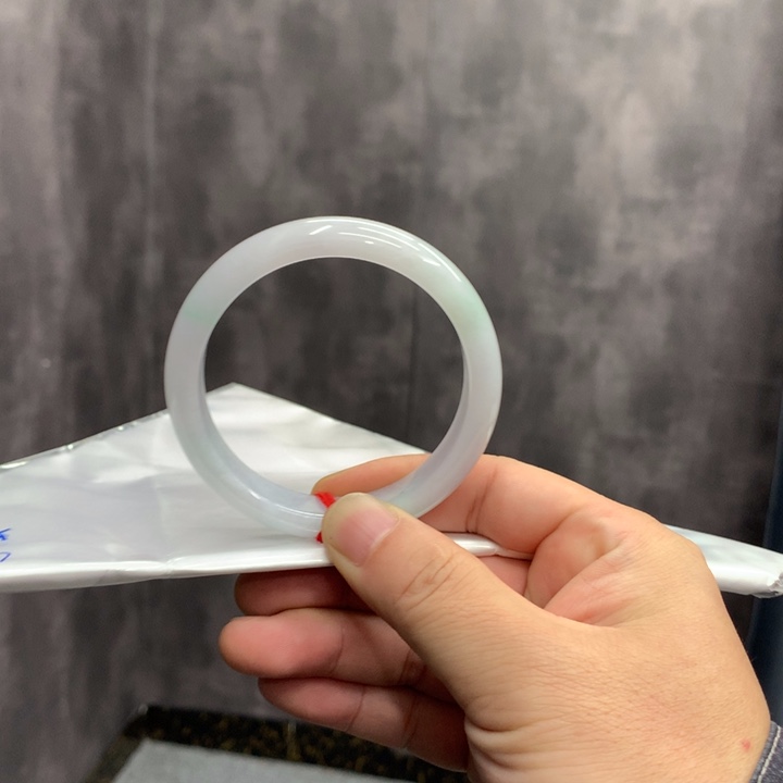 翡翠未镶嵌手镯手镯