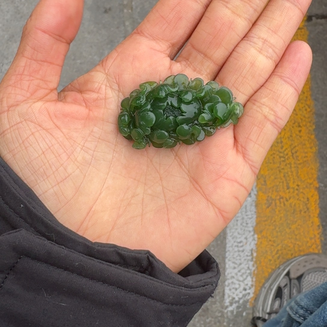 朱***吉和田玉未镶嵌吊坠(不含链)