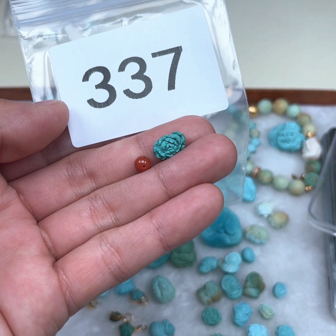 慧***会南红玛瑙未镶嵌珠宝奇石