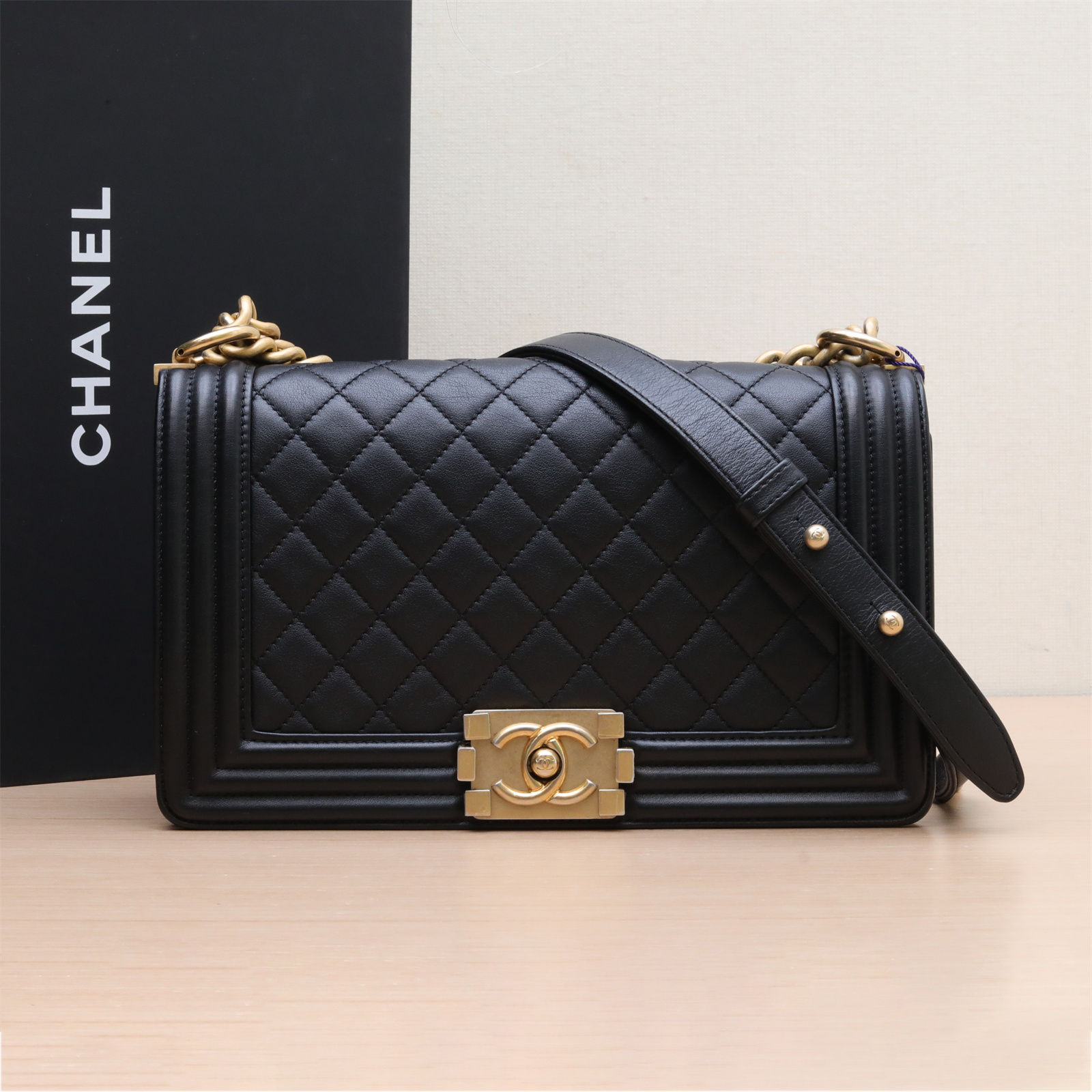 95新 Chanel/香奈儿 活动双双 Leboy 中号 25cm 皮革C 25开 金扣