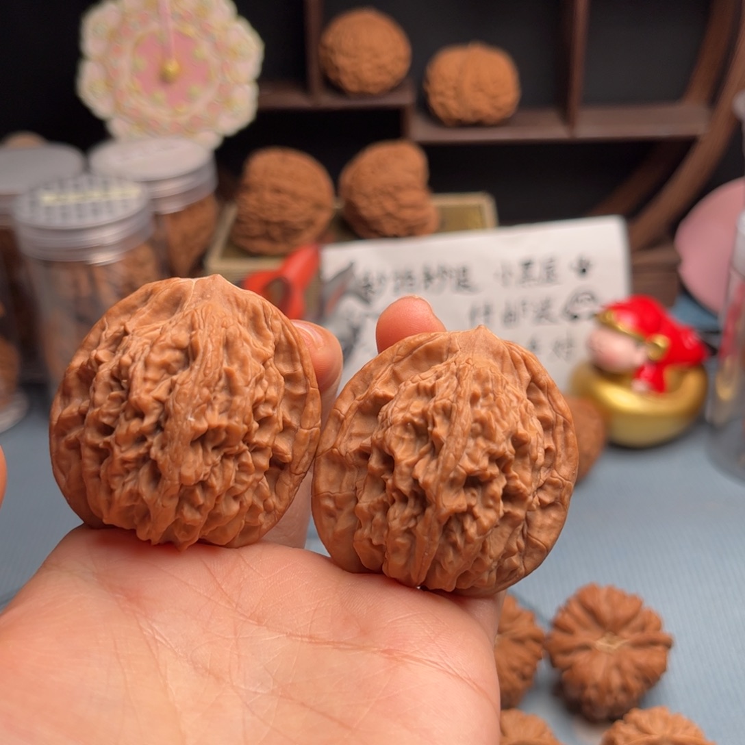 文玩核桃把件麦虎403