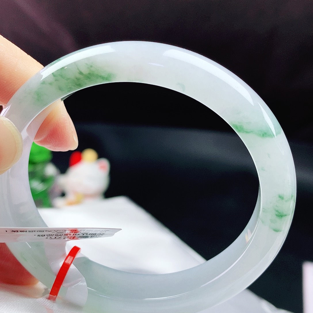 未镶嵌手镯翡翠56贵妃