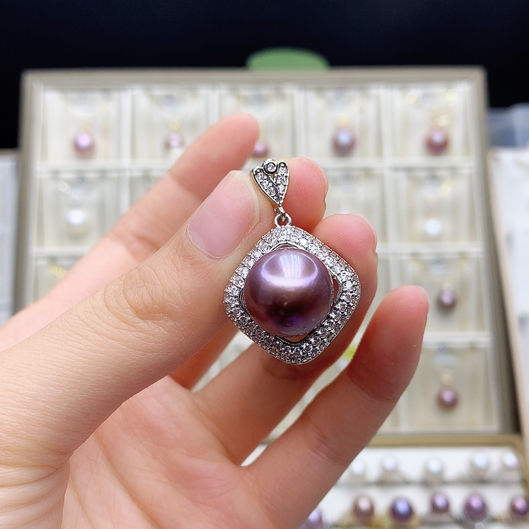 淡水珍珠颈饰合金