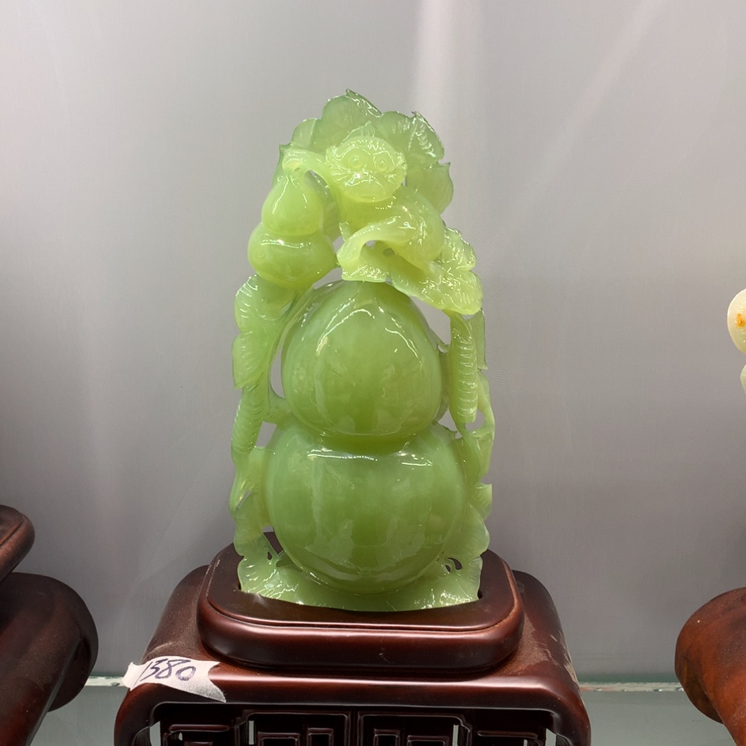 蛇纹石玉（覆膜）珠宝奇石未镶嵌