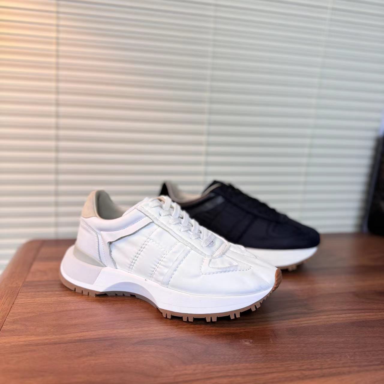 【花花严选】吉拉布面脚感舒适轻便增高老爹鞋女