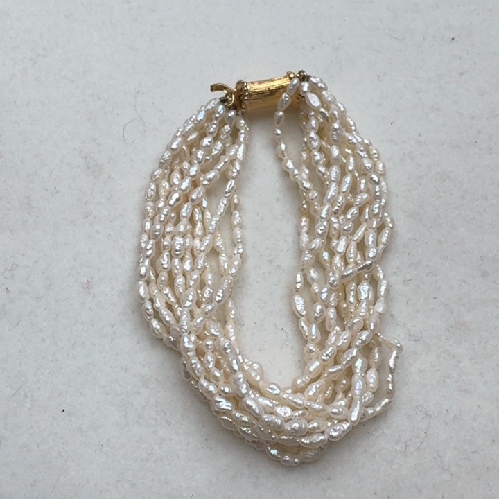 淡水珍珠手绳未镶嵌