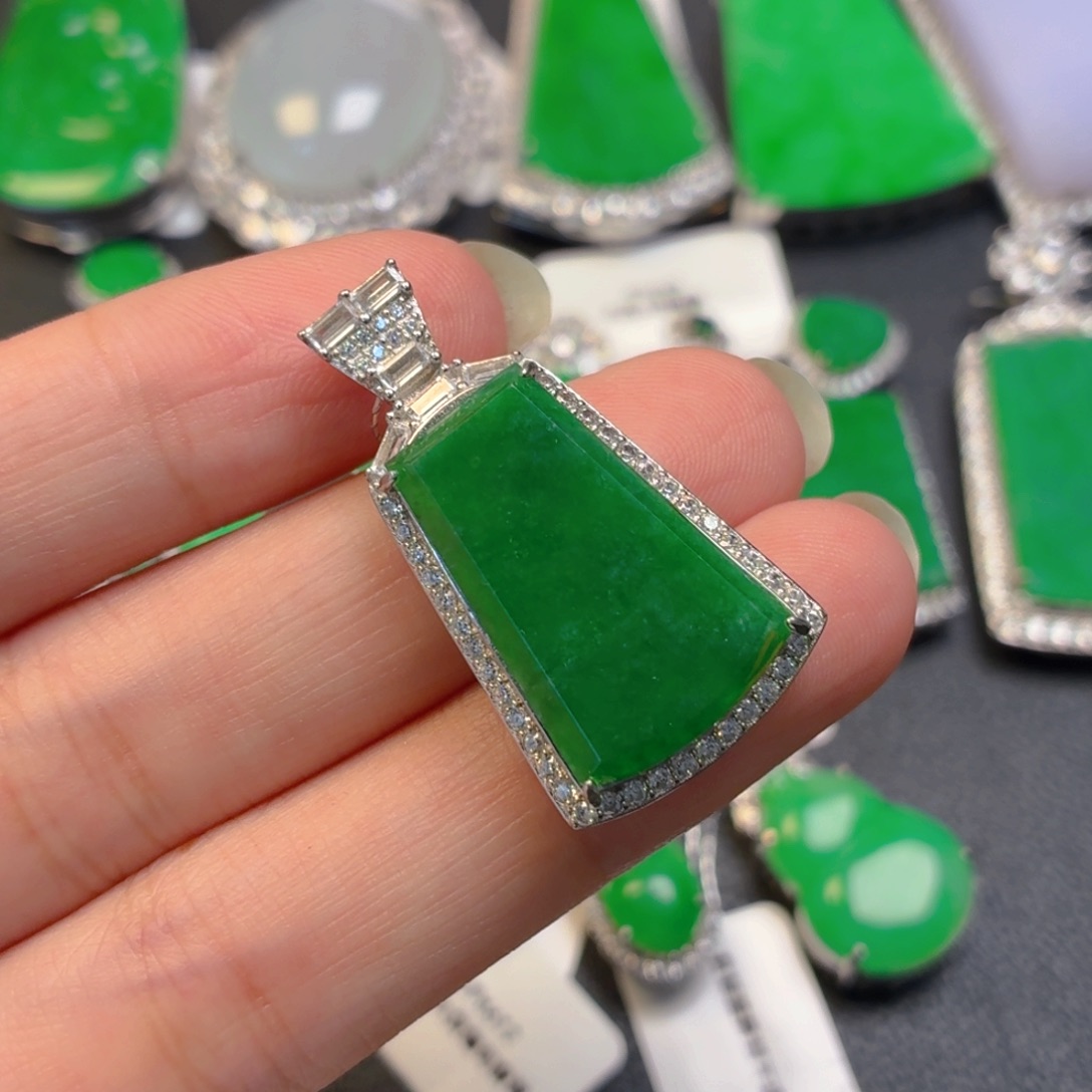 翡翠银S925镶嵌颈饰