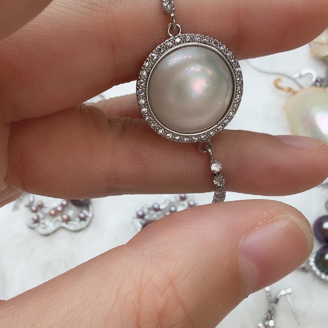 未镶嵌拼合珍珠（马贝珠）手镯