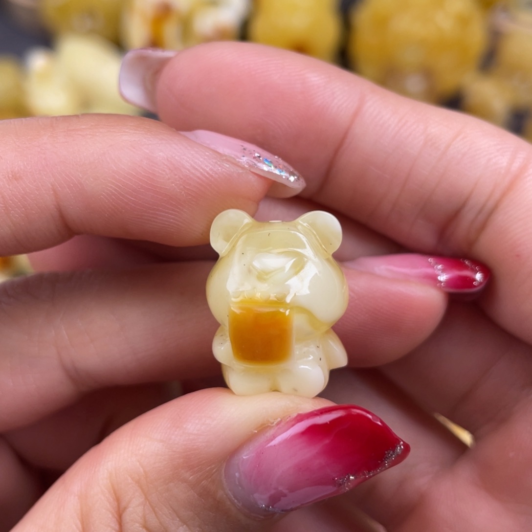 琥珀裸石未镶嵌蜜蜡