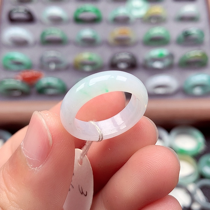 翡翠未镶嵌戒指15号