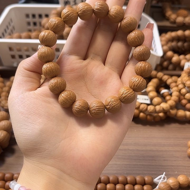 猴头核桃手串娃****子凤羽13+手串