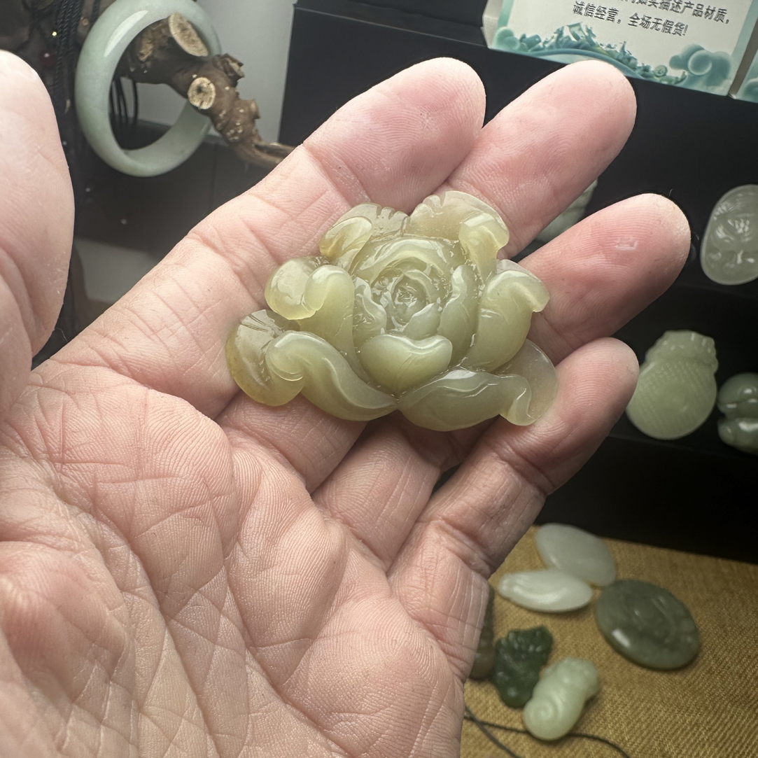 和田玉精雕花开富贵寓意吉祥喜欢速度下单