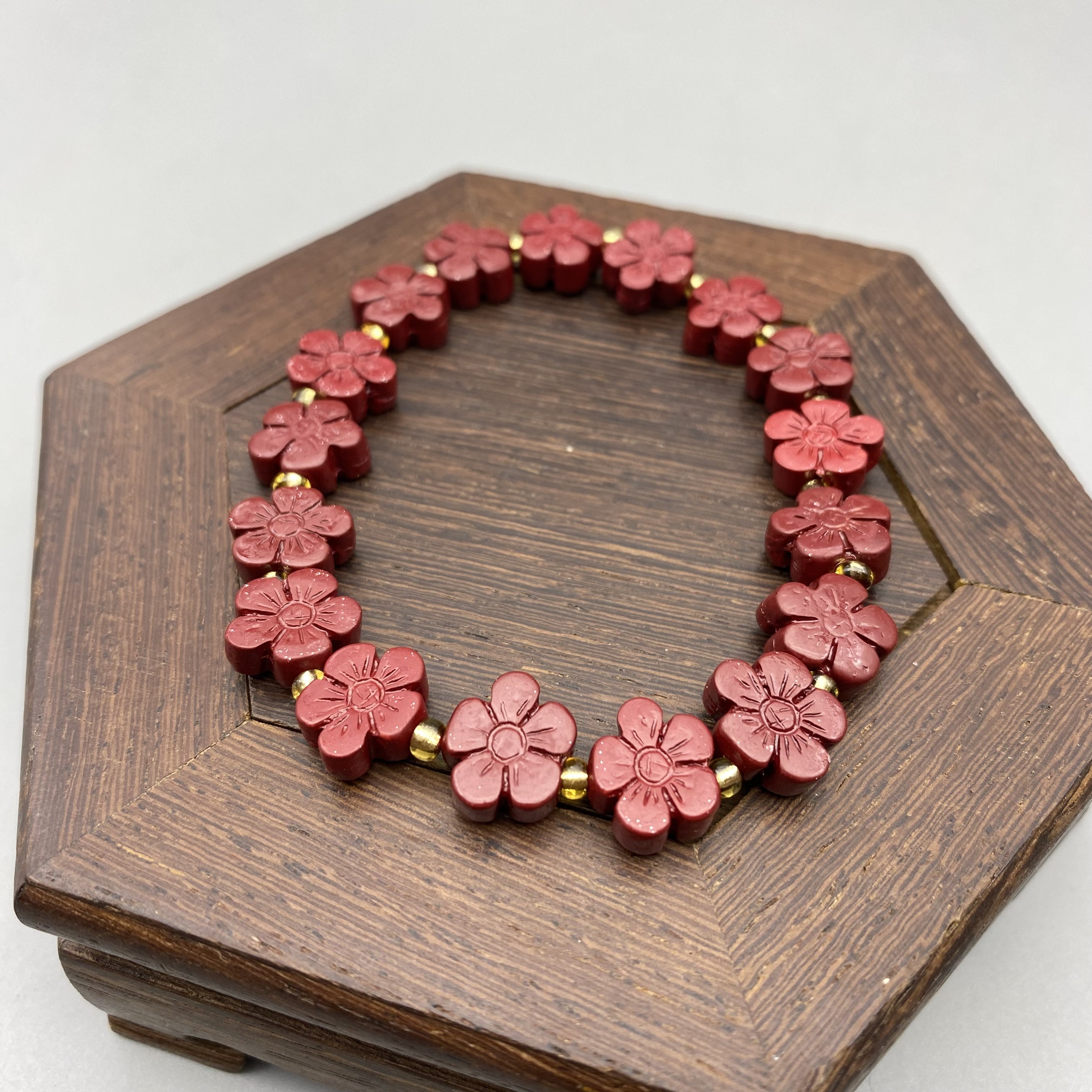 含辰砂工艺品ZA969-紫色小花手串