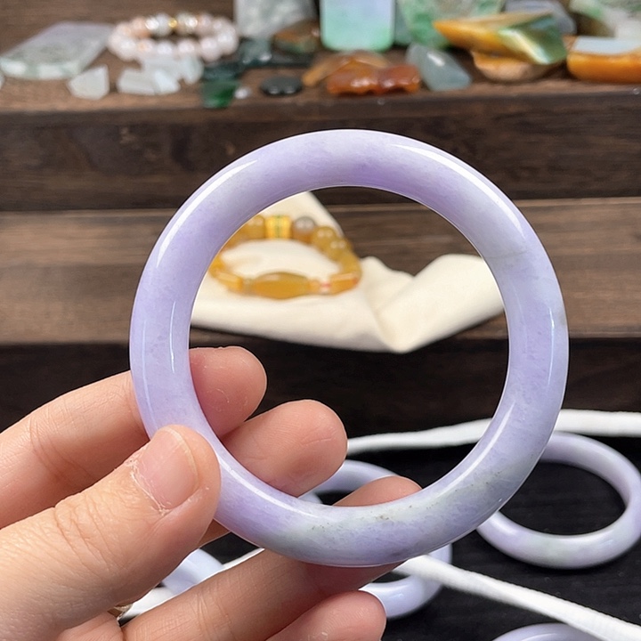 翡翠手镯未镶嵌冰茄紫有棉根