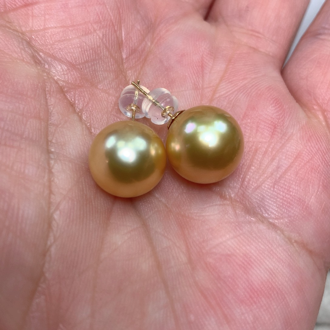 海水珍珠耳饰18K金镶嵌