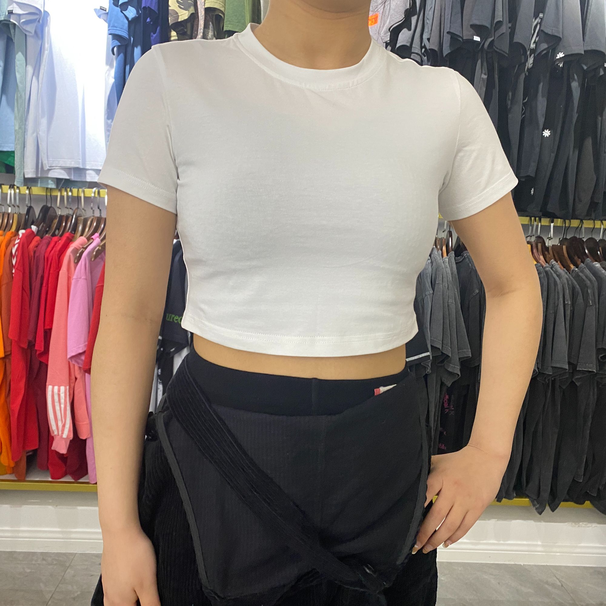 外贸尾单孤品女士露脐T恤短款T恤