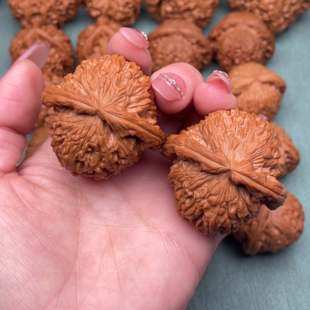 文玩核桃把件全品白狮子44