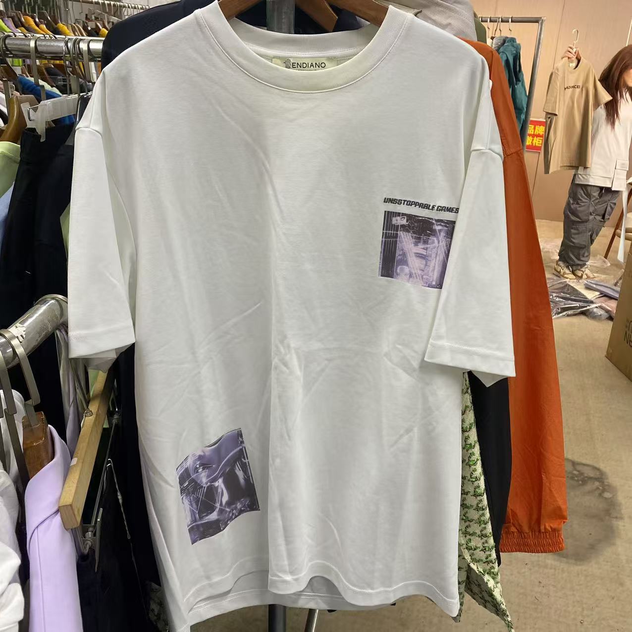 1021800-短袖圆领T恤