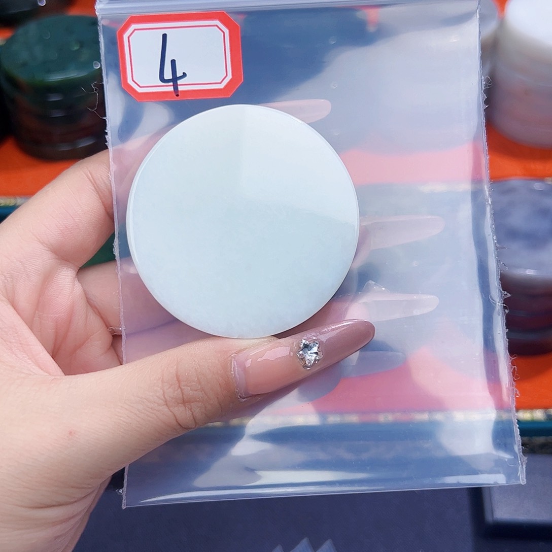 和田玉未镶嵌珠宝半成品