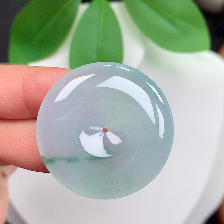 翡翠未镶嵌颈饰平安扣 32.8x5.6mm