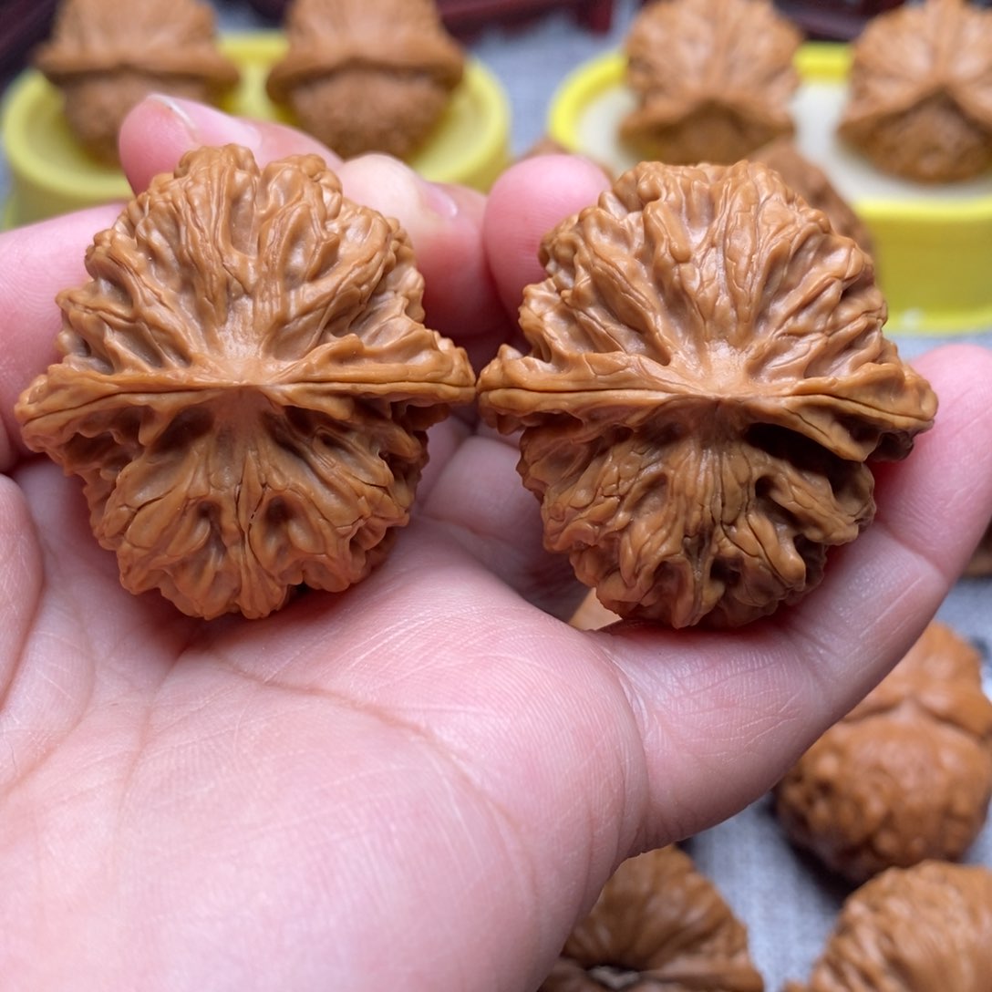 文玩核桃把件39全品肉球苹果园