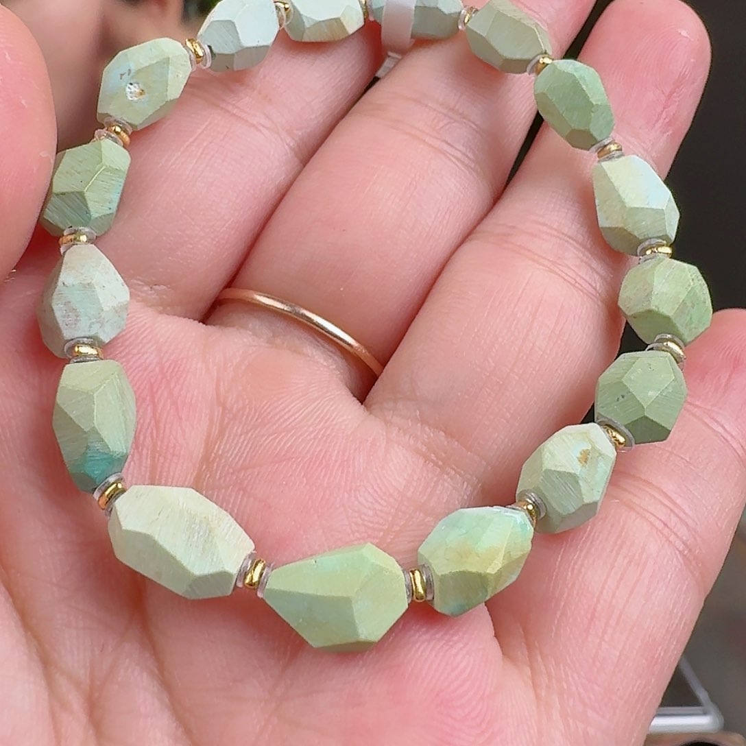 绿松石珠宝奇石18K金镶嵌