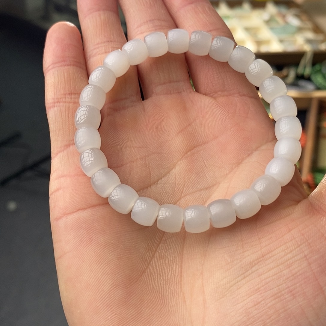 和田玉手串未镶嵌白玉直切