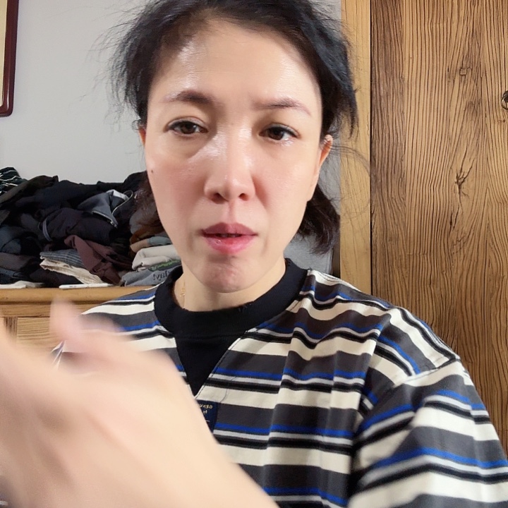 伟***姐羊羔毛搜嘎多啊转发一些帅哥