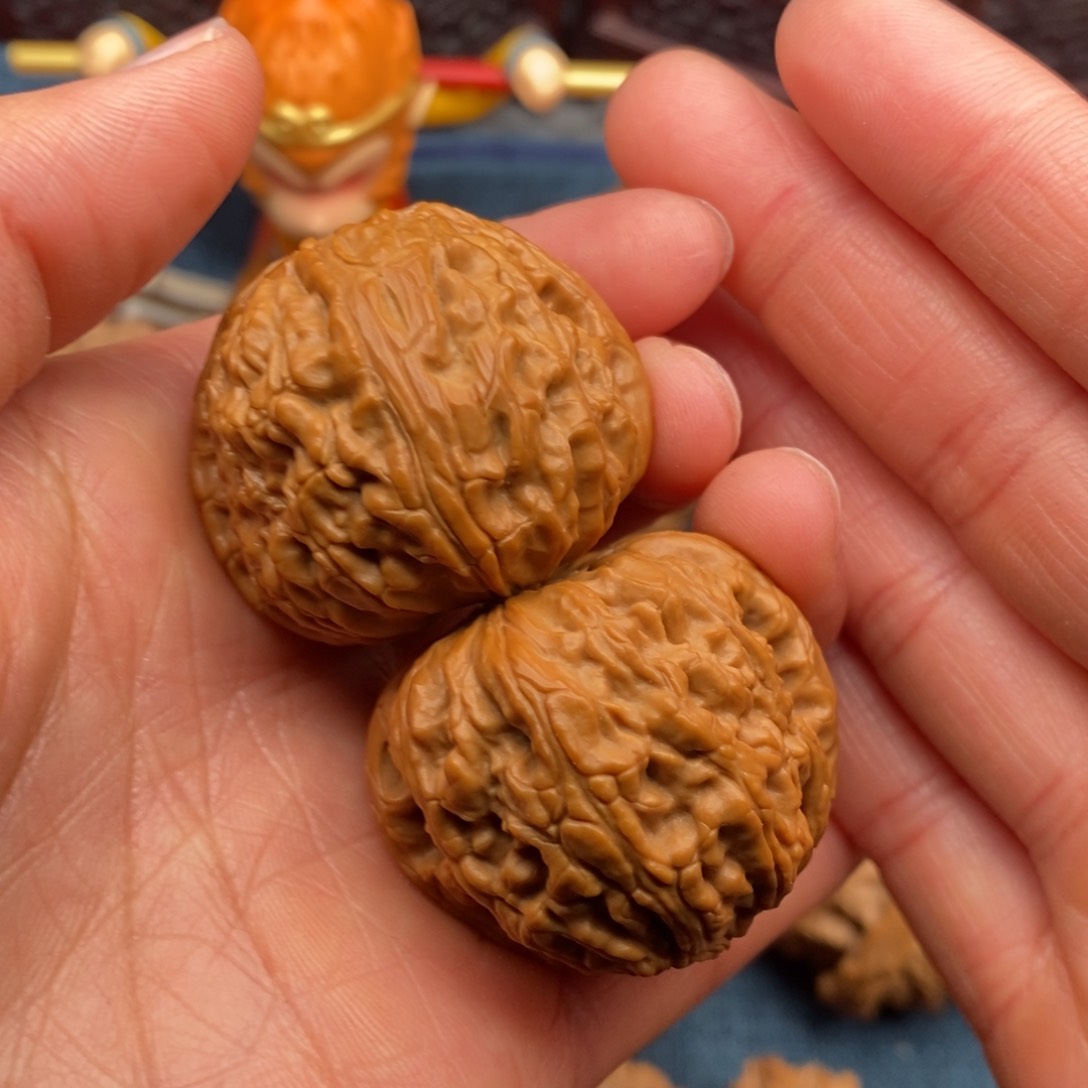 文玩核桃把件38球白