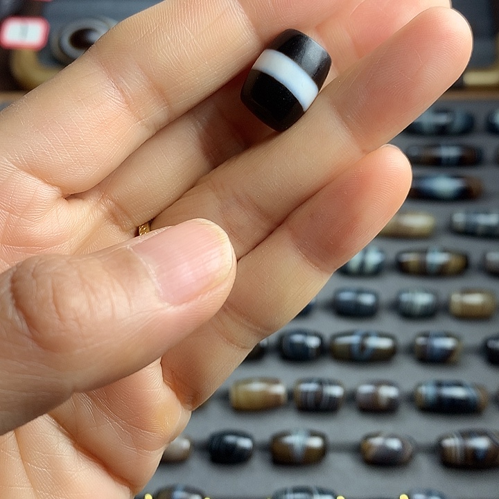 未镶嵌玛瑙/玉髓珠宝半成品