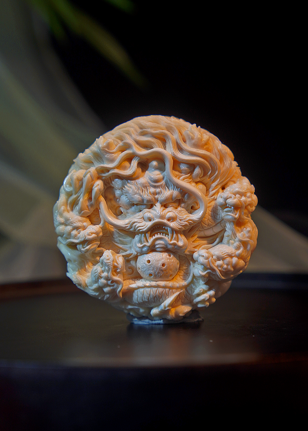 天然猛犸牙/手工雕刻作品/五龙饼/特色白冰料/文玩收藏