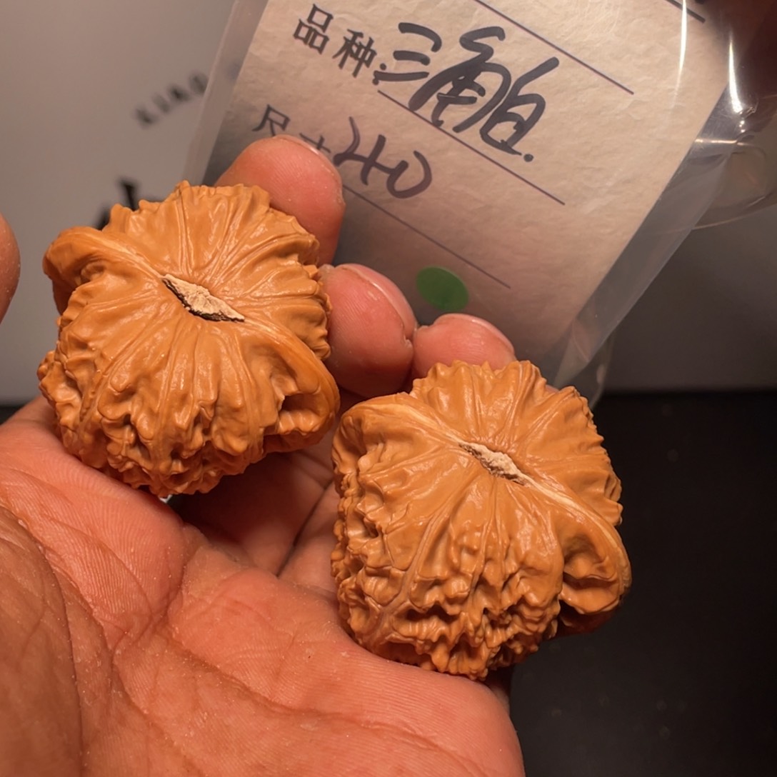 文玩核桃吊坠文玩核桃