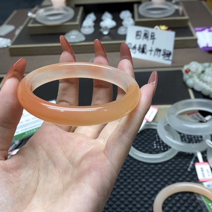 石英质玉手镯未镶嵌雪****～